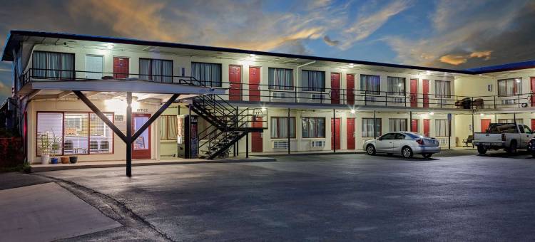 比格斯普林骑士酒店(Knights Inn Big Spring)图片