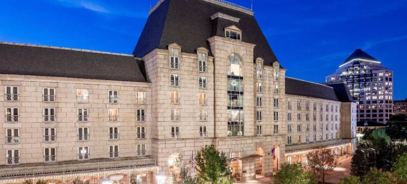 新月阁酒店(Hotel Crescent Court)图片