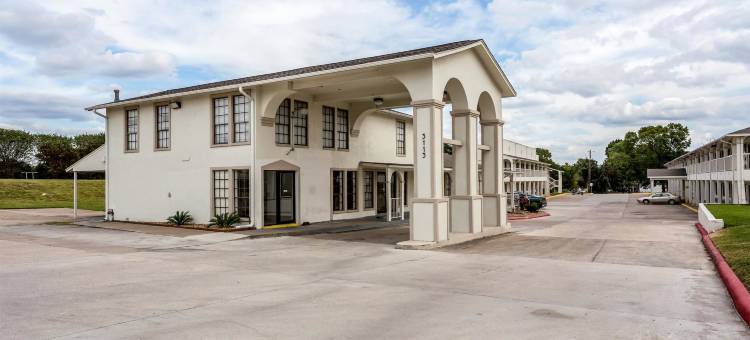 布赖恩大学城6号汽车旅馆(Motel 6 Bryan, TX - College Station)图片