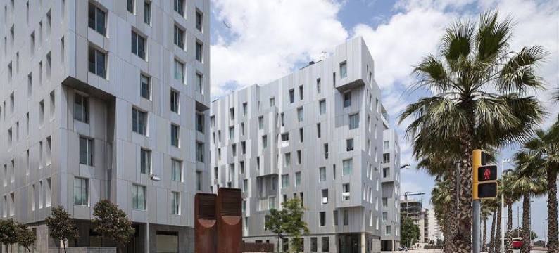 米斯特拉尔市游泳池公寓(Mistral City Pool Apartments)图片