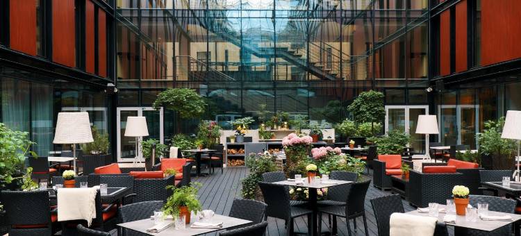 丽笙蓝标伊丽莎白酒店(Radisson Blu Elizabete Hotel, Riga)图片
