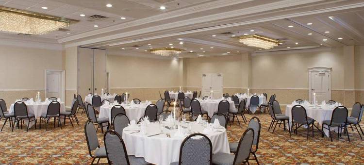 费耶特维尔希尔顿逸林酒店(DoubleTree by Hilton Hotel Fayetteville)图片