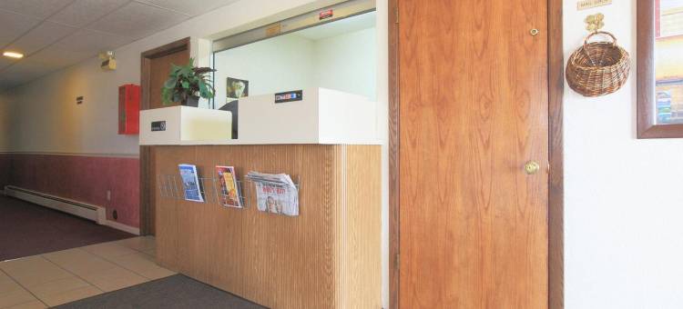 伊克诺套房旅馆(Econo Lodge Inn & Suites)图片