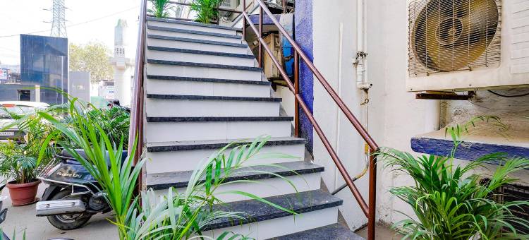 FabHotel顺宏旅馆(FabHotel Shubham Inn - Nr Jain Mandir, Bhandup West)图片