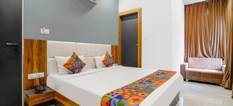 Hotel Dumas Near Airport图片