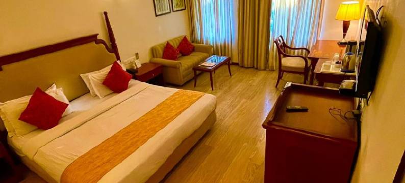 帕拉恩普尔宫饭店(Palanpur Palace)图片