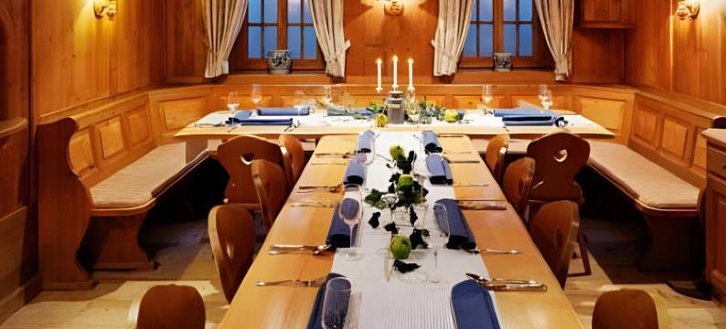 祖姆黄金奥森,城堡花园酒店&旅馆(Hotel Zum Goldenen Ochsen am Schlossgarten)图片