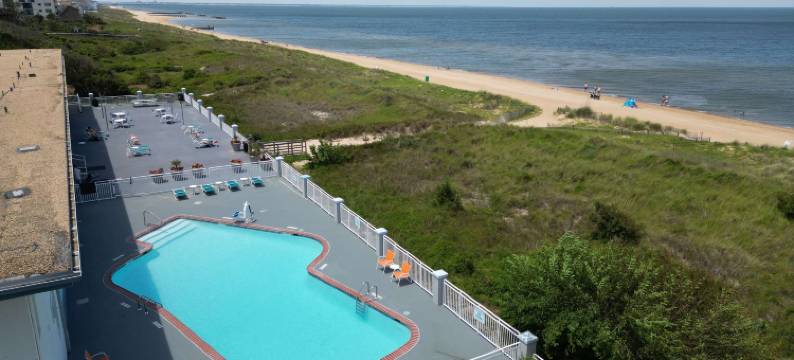 假日沙滩贝斯特韦斯特优质套房酒店(Best Western Plus Holiday Sands Inn  Suites)图片