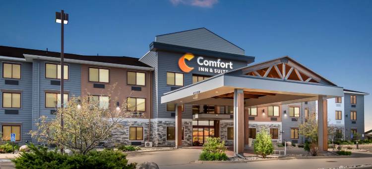 芒特艾恩-弗吉尼亚舒适套房酒店(Comfort Inn & Suites Mountain Iron and Virginia)图片