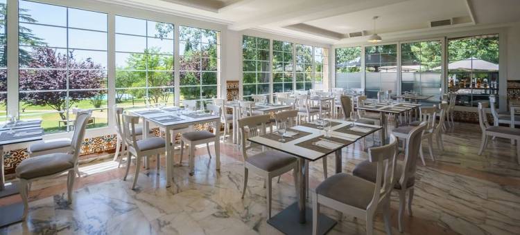 科尔多瓦克里索尔花园酒店(Crisol Jardines de Córdoba)图片