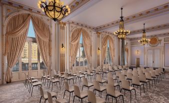 Hotel Maria Cristina, a Luxury Collection Hotel, San Sebastian Over view