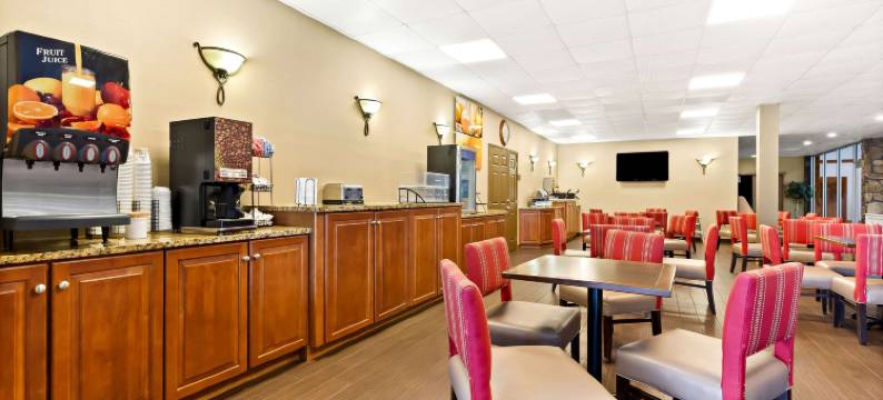 格兰茨维尔舒适酒店-深溪湖(Comfort Inn Grantsville-Deep Creek Lake)图片