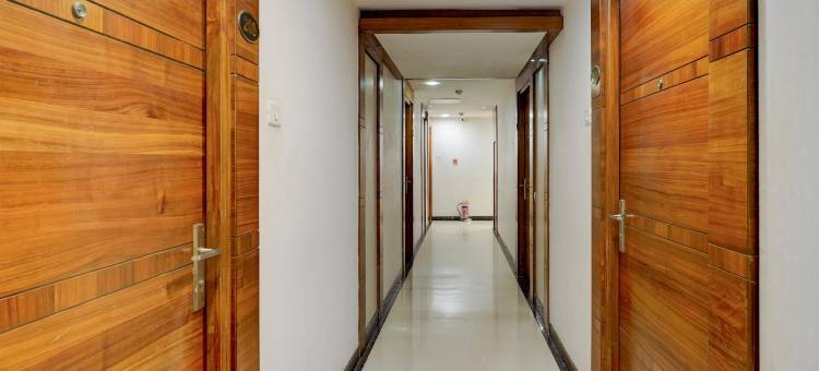Super Townhouse Arcot Road Near Kauvery Hospital图片