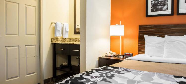 品质酒店布里奇波特-克拉克斯堡(Quality Inn Bridgeport-Clarksburg)图片