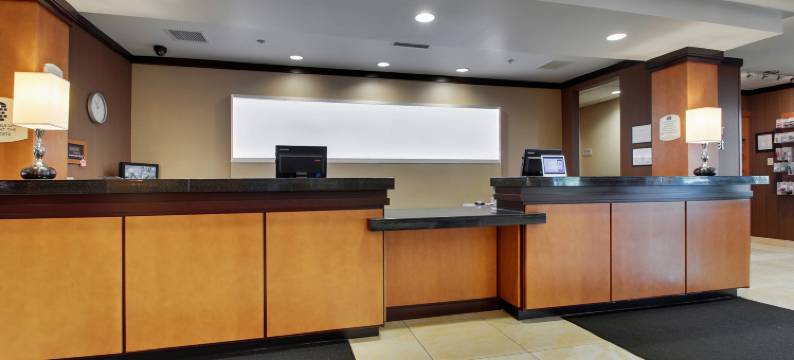 渥太华斯塔维德罗克地区万枫酒店及套房(Fairfield Inn & Suites Ottawa Starved Rock Area)图片