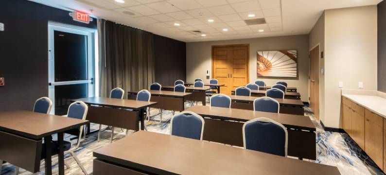 墨尔本维埃拉万枫套房酒店(Fairfield Inn & Suites Melbourne Viera Town Center)图片