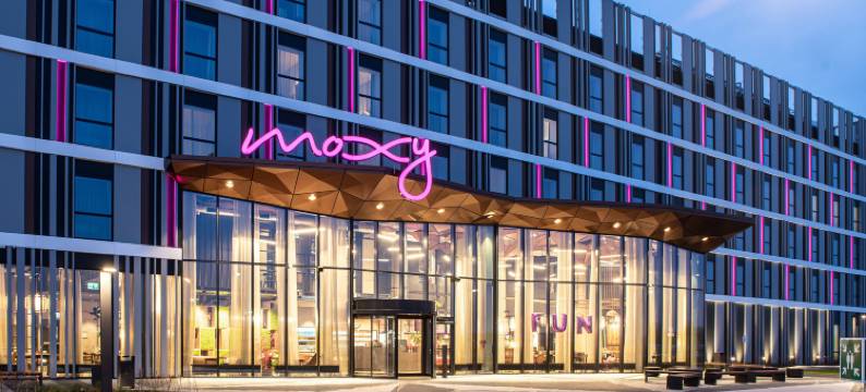 波兹南机场 Moxy 酒店(Moxy Poznan Airport)图片