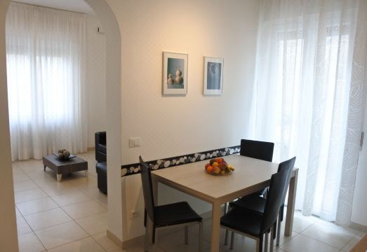 Beautiful and comfortable apartment near the sea Hotel Overview
