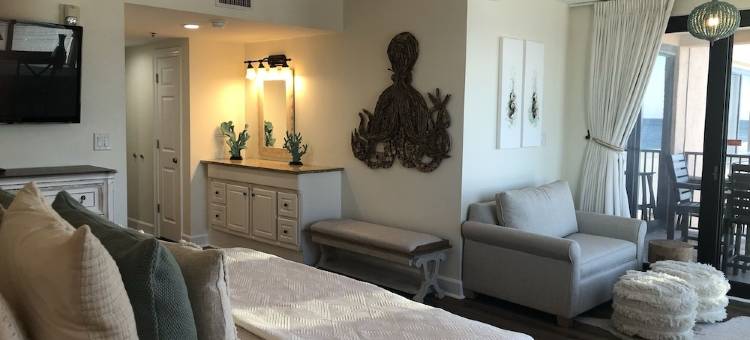 Upgrades Galore! STUNNING Views, Steps to the Sand & Short Walk to FLORA-BAMA!!图片