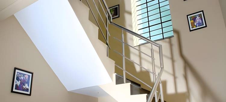 尤瓦拉旅馆-奥斯马纳巴德(Yuvraj Lodge)图片