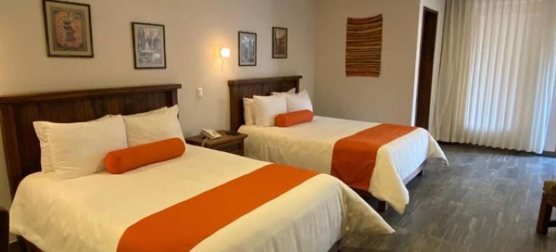 Collection O 拉韦尔塔高尔夫酒店，乔卢拉(Collection O Hotel la Huerta Golf & Hotel, Cholula)图片