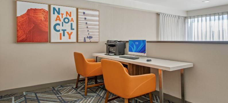 Holiday Inn Express 全国城市(Holiday Inn Express SAN DIEGO SOUTH-NATIONAL CITY by IHG)图片