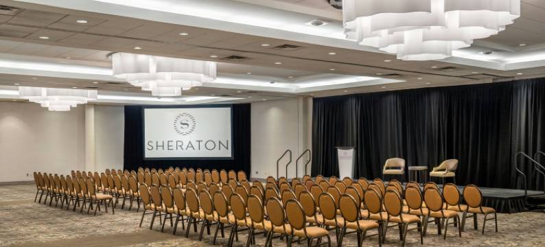 温哥华吉尔福德喜来登酒店(Sheraton Vancouver Guildford Hotel)图片