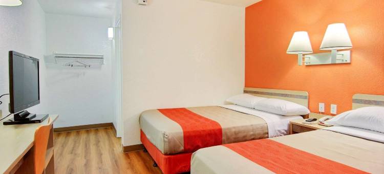 克恩斯维尔6号汽车旅馆(Motel 6 Kingsville, TX)图片