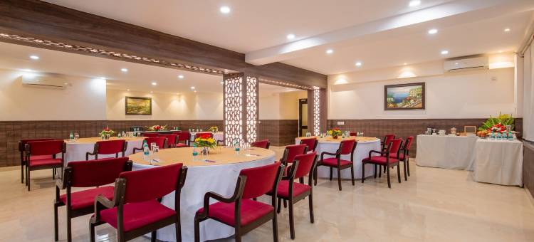 红木公寓酒店 - 潘特纳加(Rosewood Apartment Hotel - Pantnagar)图片