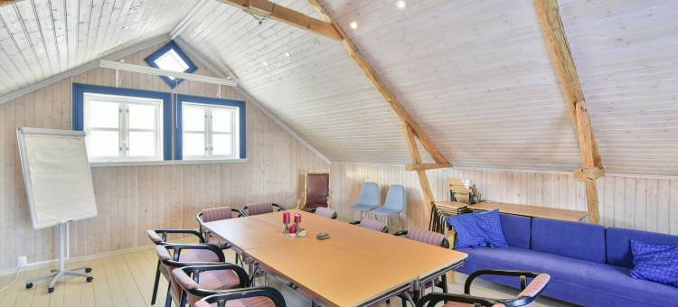 康斯峡湾北极小屋(Kongsfjord Arctic Lodge)图片