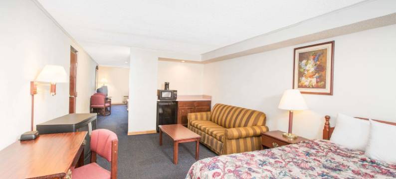 埃芬汉姆温德姆戴斯酒店(Days Inn by Wyndham Effingham)图片