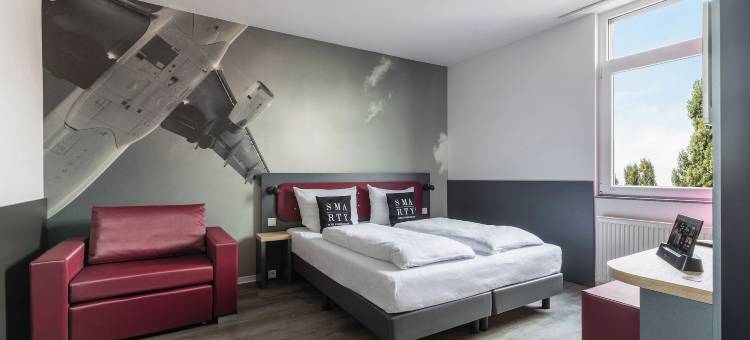 杜尔舍特机场酒店(Smarty Airport Cologne Hotel - Kontaktloser Self Check-IN)图片