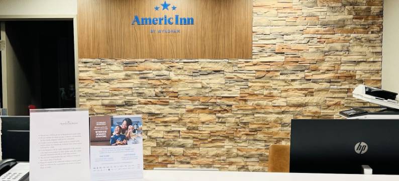 格伦代尔/密尔沃基美吟温德姆酒店(AmericInn by Wyndham Glendale/Milwaukee)图片