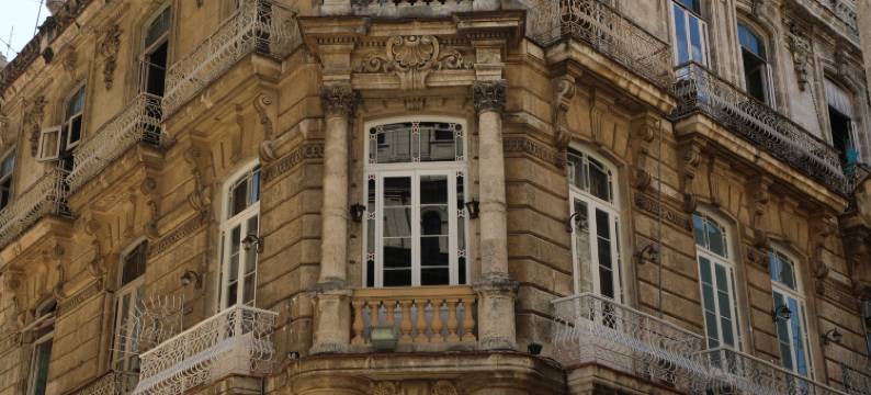 Apartment in Old Havana with free wifi, 2 twins beds and work area图片