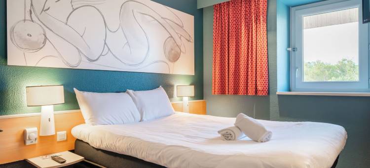 宜必思安提比斯索非亚安蒂波利斯酒店(Ibis Antibes Sophia Antipolis)图片