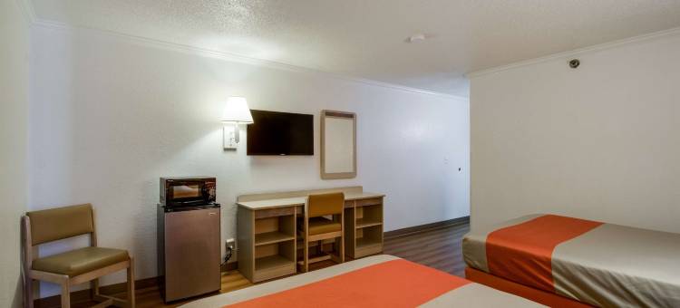 沃基根6号汽车旅馆(Motel 6 Waukegan, IL)图片