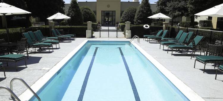 夏洛特机场希尔顿逸林酒店(DoubleTree by Hilton Charlotte Airport)图片