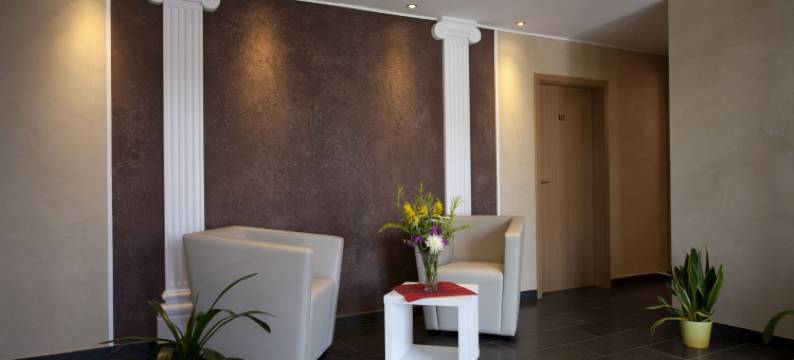 豪斯胡贝图斯酒店(Haus Hubertus)图片