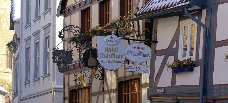 格尔德弗拉尔艾姆拉特豪斯酒店(Hotel Goldflair am Rathaus)图片