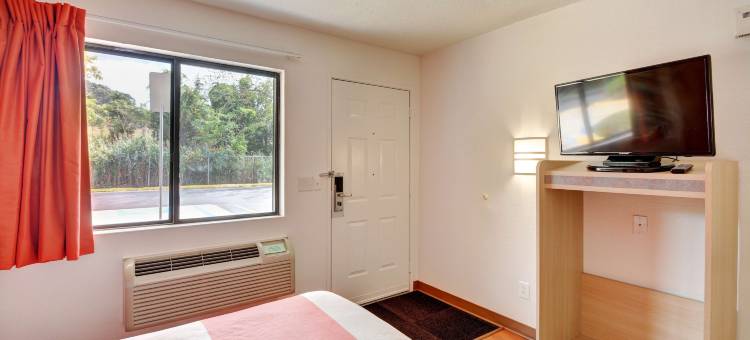 哈特福特6号汽车旅馆 - 绍辛顿(Motel 6 Southington, CT - Hartford)图片