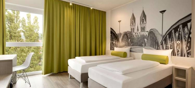 弗莱堡温德姆速8酒店(Super 8 by Wyndham Freiburg)图片