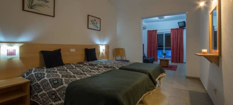 威尔维特西亚米拉比里斯威尔别墅酒店(Villa Welwitshia)图片