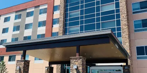 丹佛奧羅拉醫學校區智選假日套房酒店