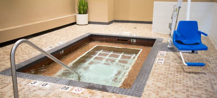 明尼阿波利斯圣保罗国际机场美国购物中心皇冠假日套房酒店(Crowne Plaza Suites MSP Airport - Mall of America)图片