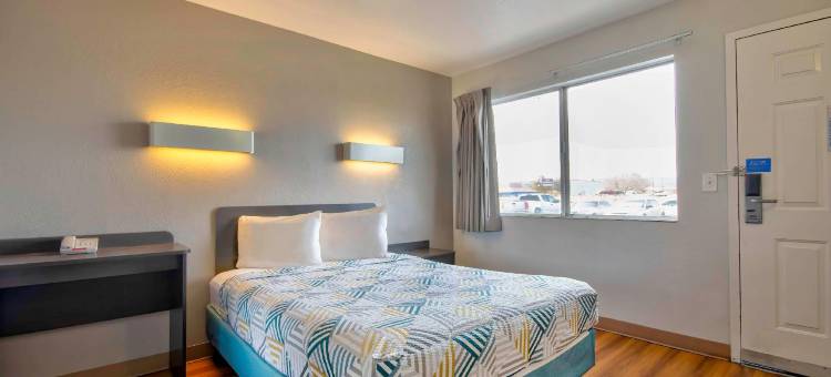 法明顿6号汽车旅馆(Motel 6 Farmington, NM)图片