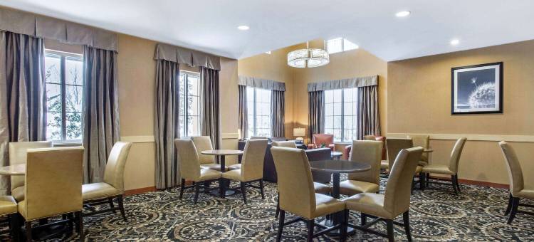 曼彻斯特拉昆塔套房酒店(Hampton Inn Manchester Downtown)图片