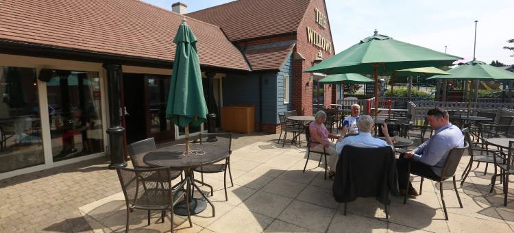 柳树 - 布拉克本马斯顿旅馆(Willows, Blackburn by Marston's Inn)图片