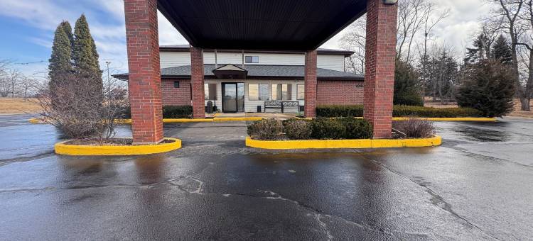 里士满温德姆呗盟酒店(Baymont Inn & Suites by Wyndham Richmond)图片
