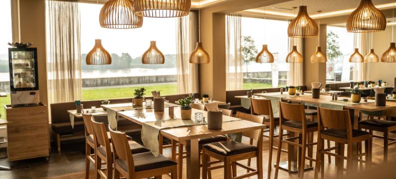 多瑙河畔伊布斯旅馆(Donau Lodge)图片