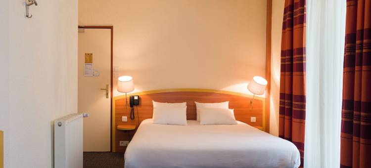 基里亚德酒店-朗巴勒酒店(Kyriad Lamballe)图片